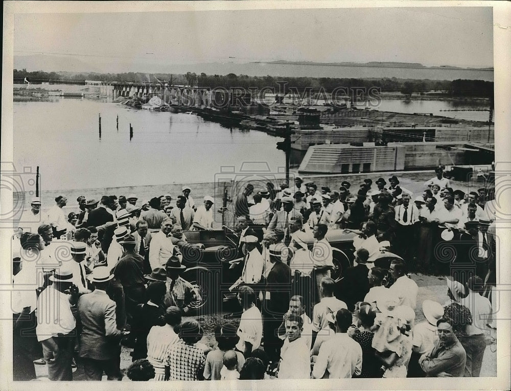 1934 President Roosevelt &amp; Sec of War Dern in Minn. - Historic Images