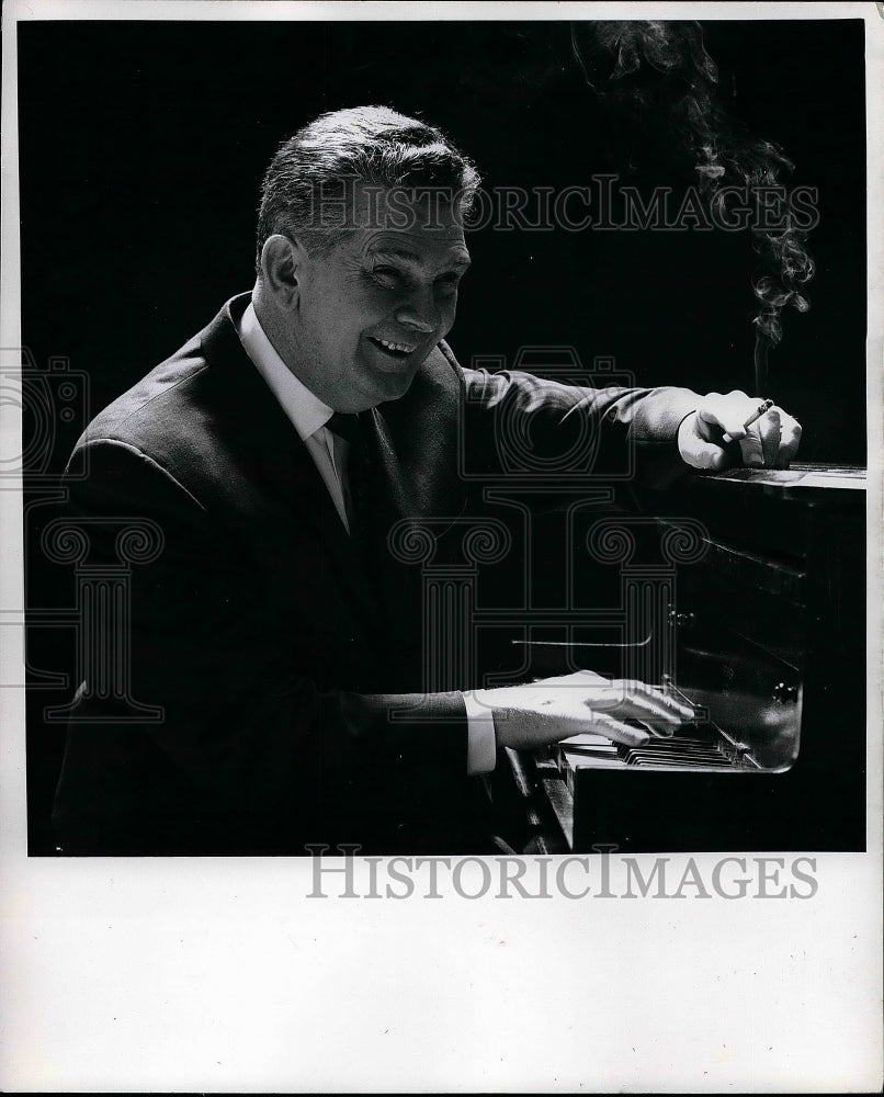 1964 Press Photo Joseph Mooney, American musician and recording artist. - Historic Images