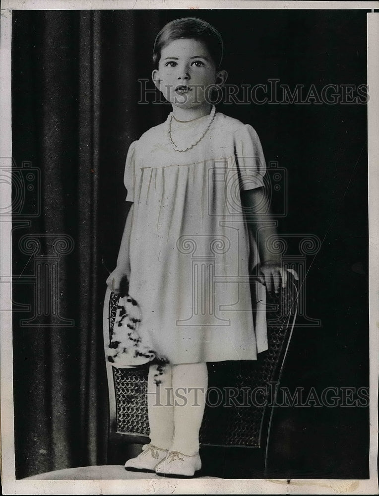 1936 Princess Maria Louise of Bulgarian Royal at her third birthday. - Historic Images