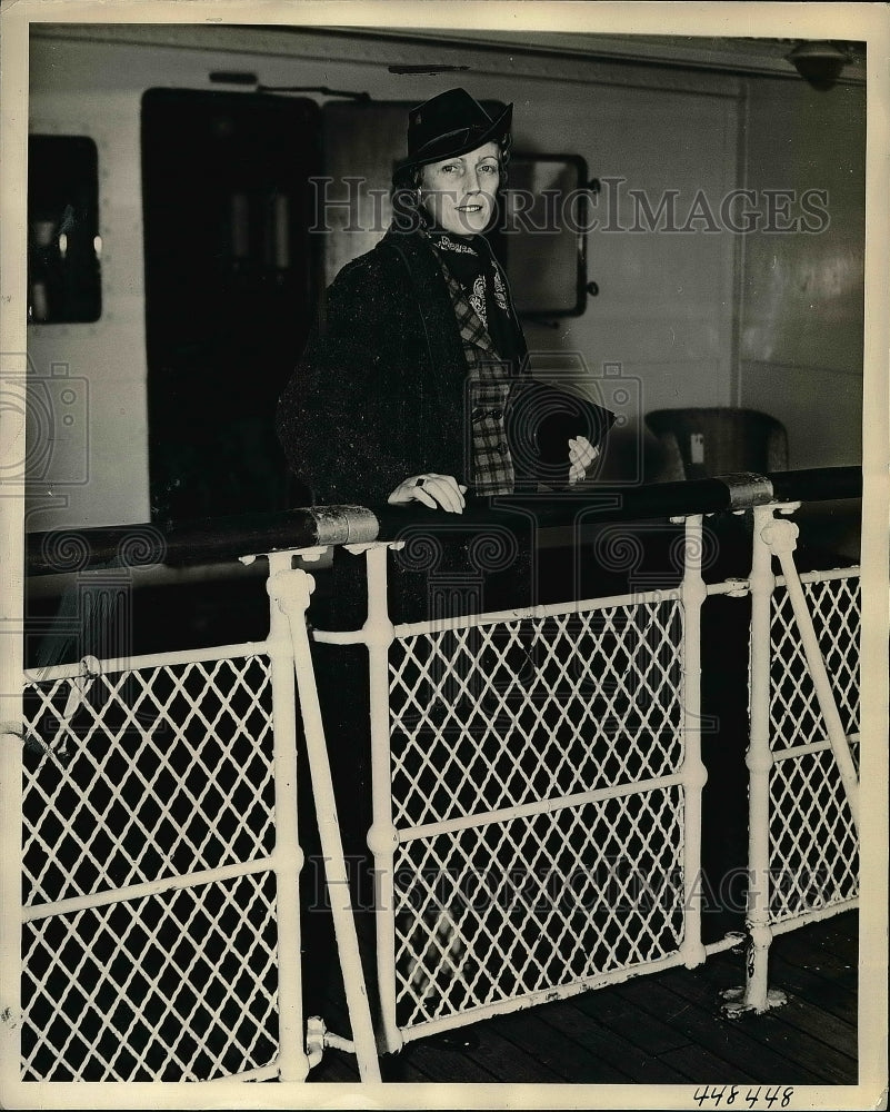 1938 Press Photo Marchesa Olive Perkins D&#39;Amico Arrives In New York - Historic Images