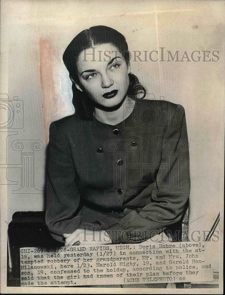 1948 Press Photo Doris Dobre in custody for attempted robbery in Mich. - Historic Images