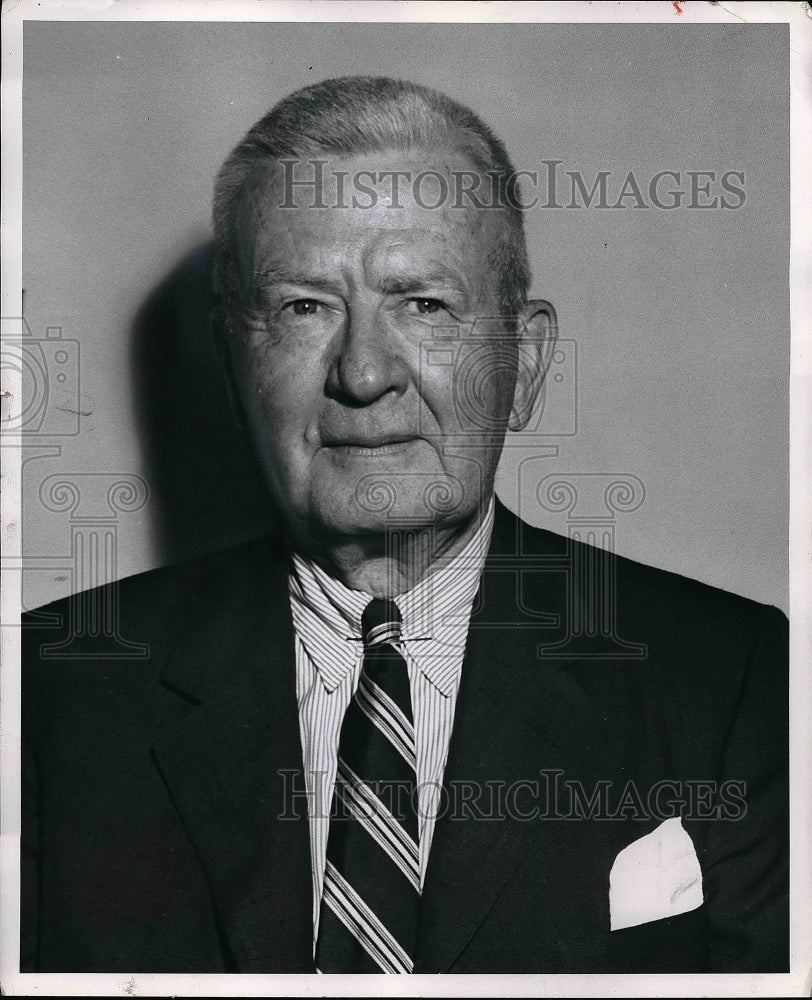 Press Photo Mr James H. Duffy ina business suit - Historic Images