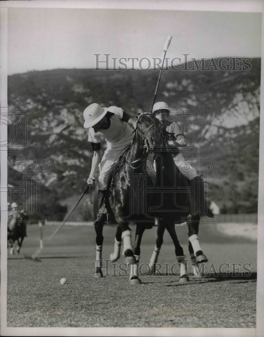 1935 Press Photo Lepne Hart and Mrs. Charles Jackson of the Pacific Coast Womens - Historic Images