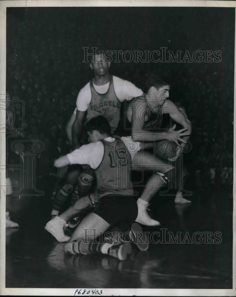 1943 Merion,Pa HS basketball, Heindel,Adams,Spendrov  - Historic Images