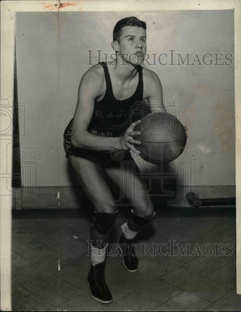 1939 Syracuse University Basketball Forward Billy Thompson - Historic Images