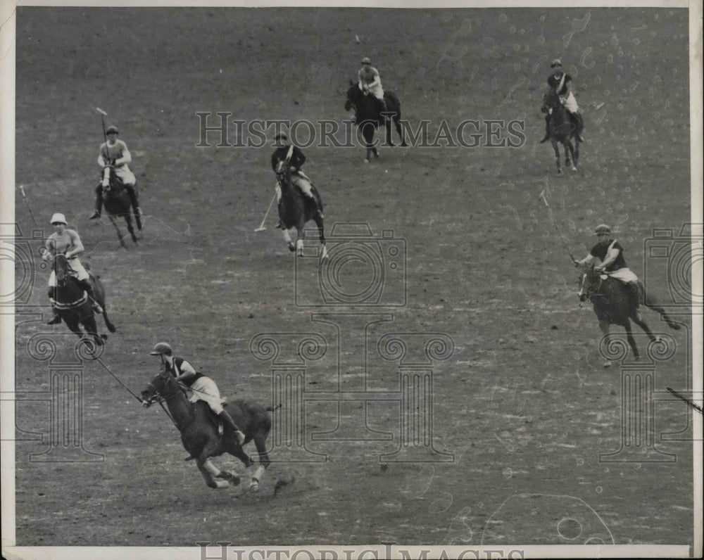 1937 Press Photo Old Westbury Plays Greentree In Waterbury Cup Final - Historic Images