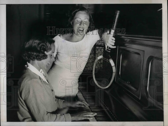 1938 Tennis player Rose Hofkin & singer Betty Morris  - Historic Images