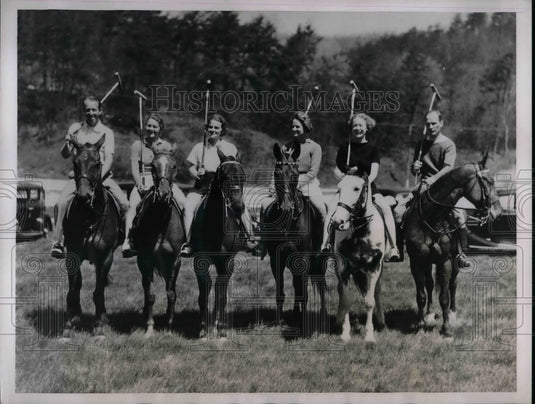 1935 Tennis stars Allison,Sharp,LeBoutillier,Winthrop, Gray,Campbell - Historic Images