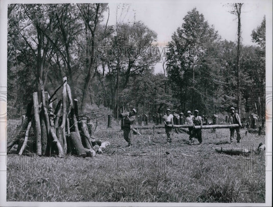 1953 Press Photo Boys Work Therapy project at Rocky River Reservation - Historic Images