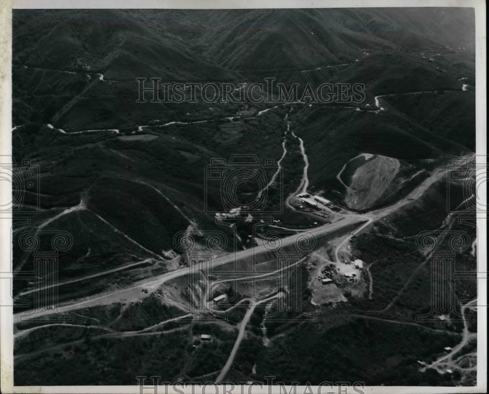 1952 Venezuela&#39;s &quot;Autopista&quot; Highway  - Historic Images