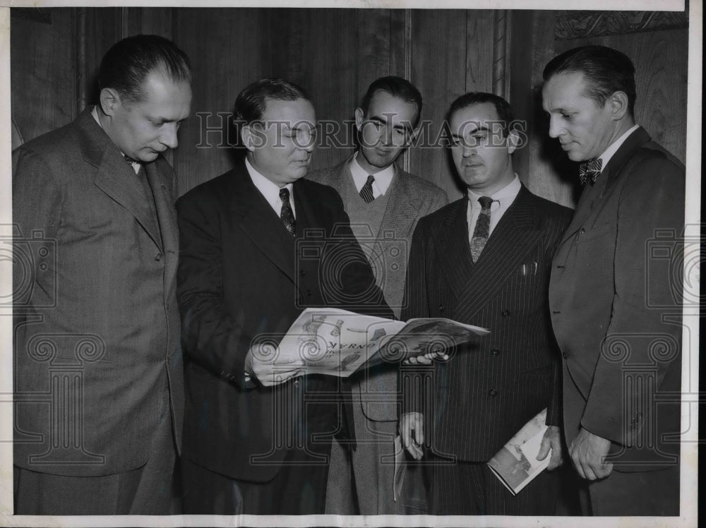 1946 Atty Gen Tom Clark,L Wilbur,D McGregor,FC Alays,B Epstein - Historic Images