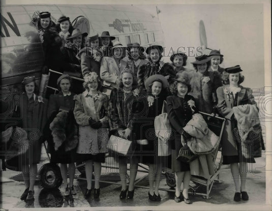 1940 The Flying Clasroom of FS College, Miller,Swan,Anderson,Johnson - Historic Images