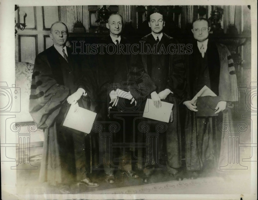 1929 James Angell, Walter Scott, Robert Hutchins and Harold Swift - Historic Images