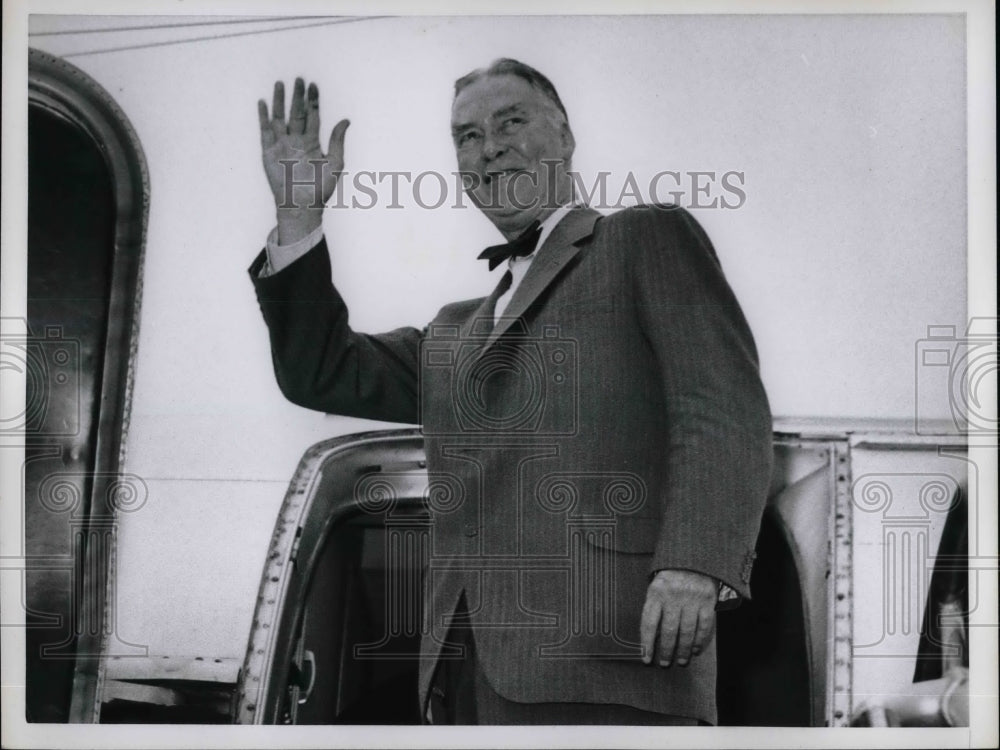 1959 Press Photo Secretary of State Christian Herter in Paris with other Foreign - Historic Images