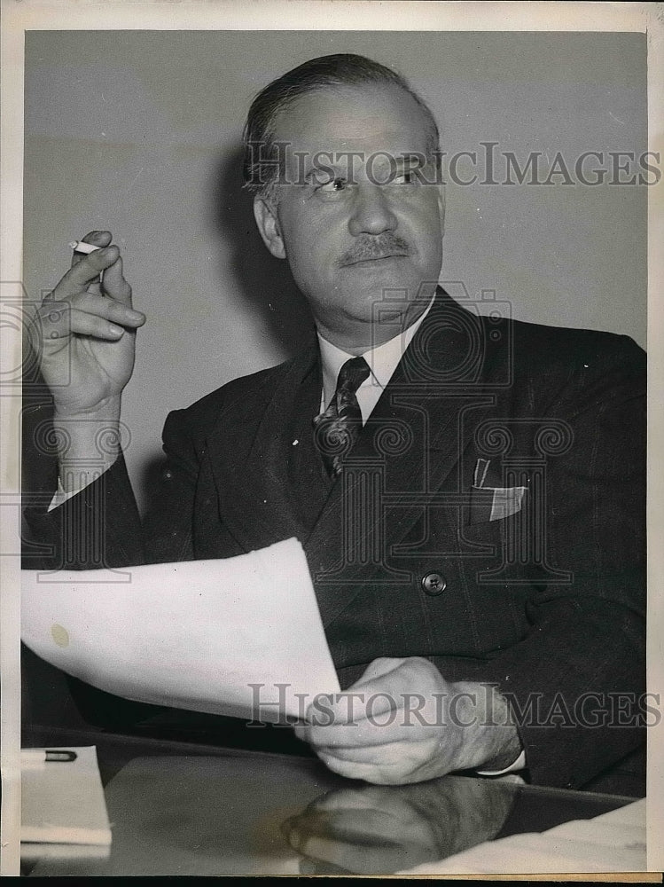1939 Christopher Hill at court hearing  - Historic Images