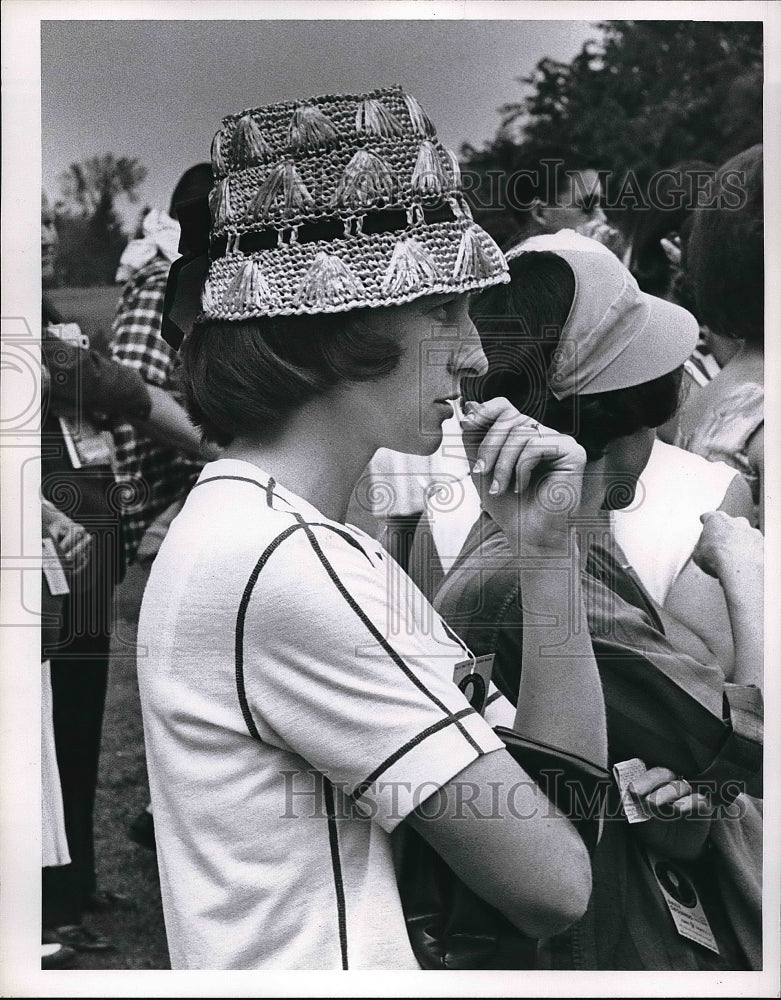 1965 Mrs. John Lehr spectating golf tournament  - Historic Images
