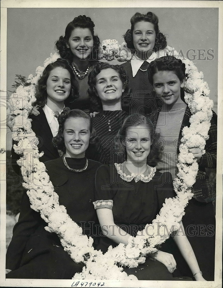 1939 Gladys Hadley, Barbara Dougall, Roberta Scott, Bernice Mongreig - Historic Images