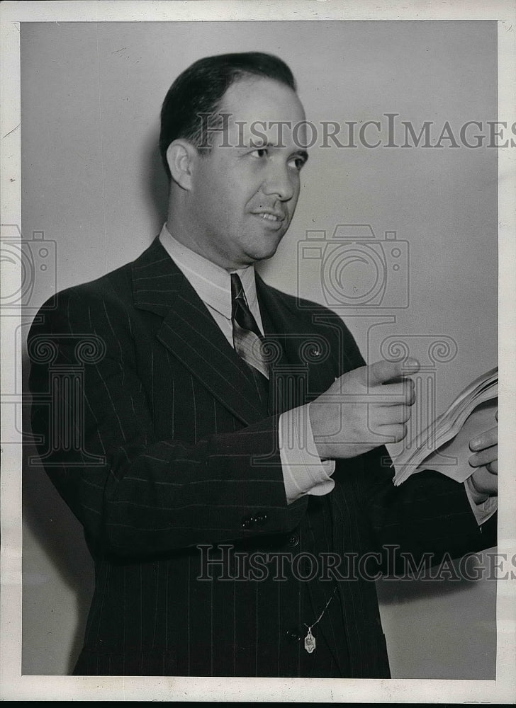 1940 David W. Hopkins of St Joseph, Mo. at Republican Conv. - Historic Images