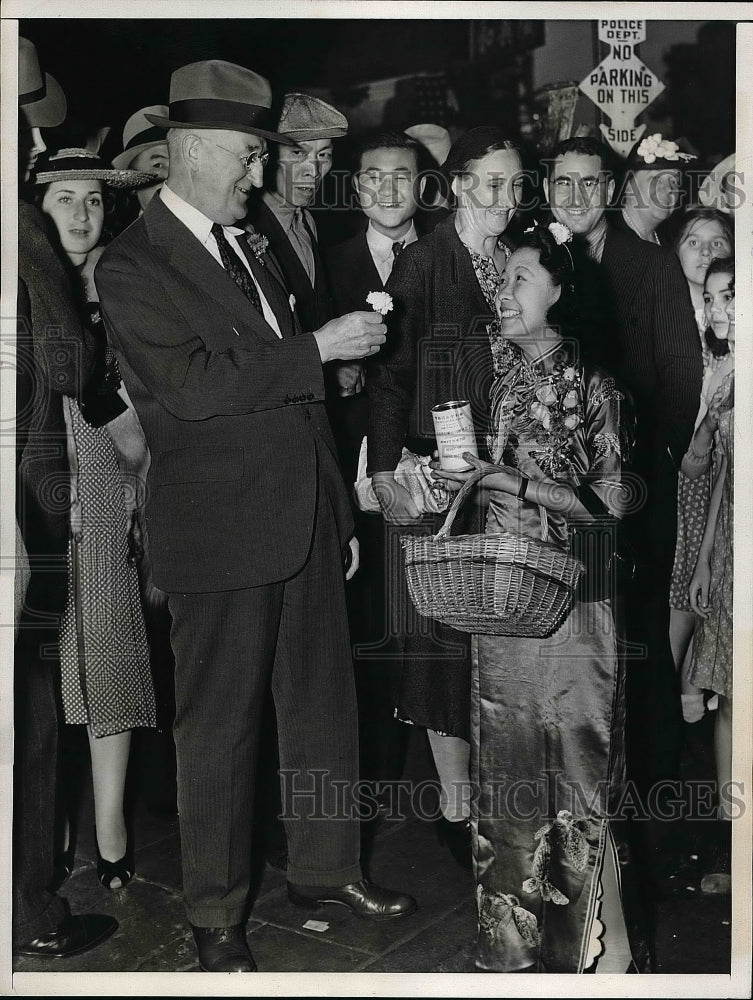 1938 Mrs Ruby Jane Szeto &amp; George Olmstead Natl Drive for Aid - Historic Images