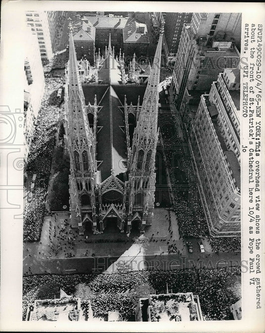 1965 Crowd Gathers Outside St Patrick's Cathedral  - Historic Images