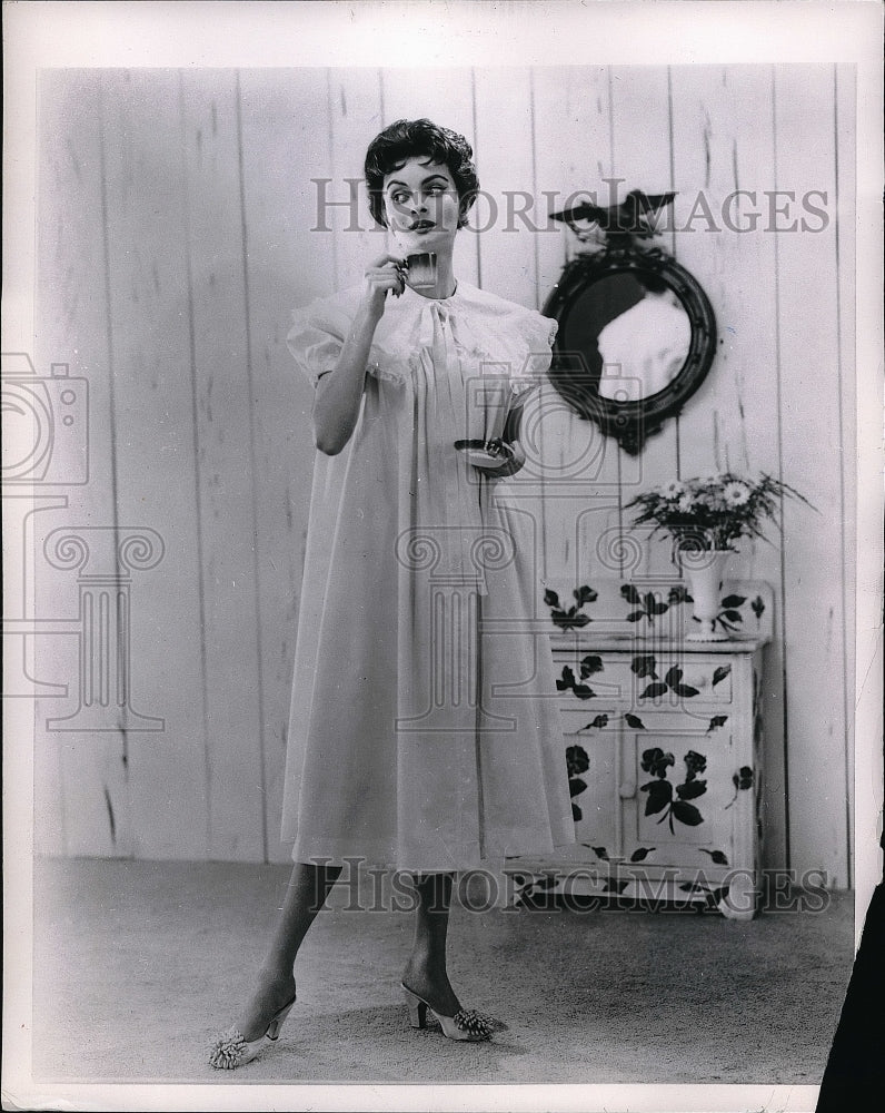 1955 Press Photo Bridal Lingerie - Historic Images