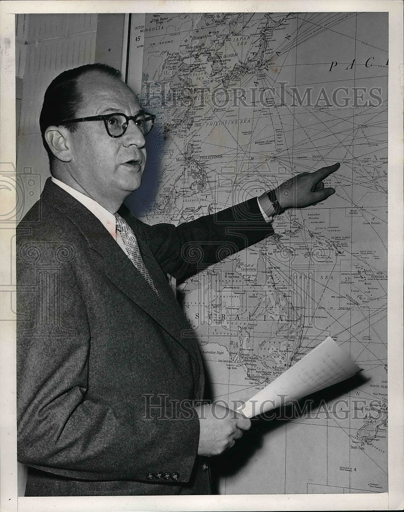 1952 Press Photo A.E. C. chairman Gordon Dean in D.C. - nea51120 - Historic Images