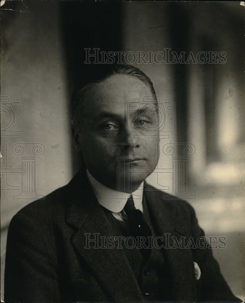 1924 Press Photo Mr Junimeer Van Auch van Wych of Netherland - Historic Images
