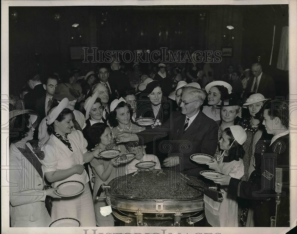 1938 Chicago Fire Comm.Michael Corrigan at a luncheon  - Historic Images