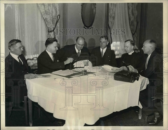 1932 Committee To Present Report On Theological Education - Historic Images