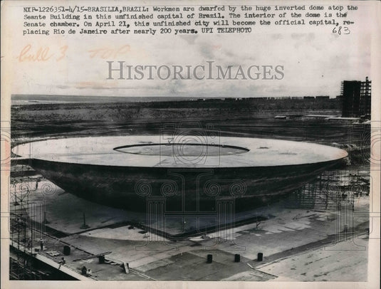 1960 Press Photo Brazil Workmen Seante Building Senate Chamber - nea51500 - Historic Images