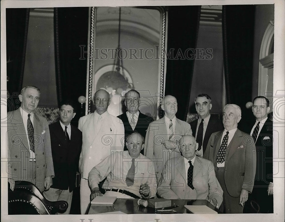 1937 Press Photo Senate &amp; House Committee Investigating Tax Evaders - Historic Images