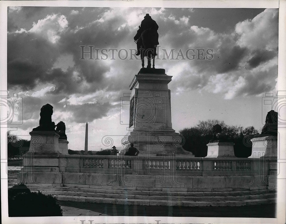 1951 Press Photo Statue of General Grant 2nd Largest in World at Capital - Historic Images