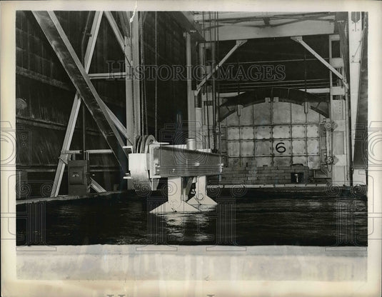 1952 Delaware water plant.  - Historic Images