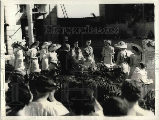 1935 Evelyn Hallock, A. Fred Acker and Mr. Everett Smith at a - Historic Images