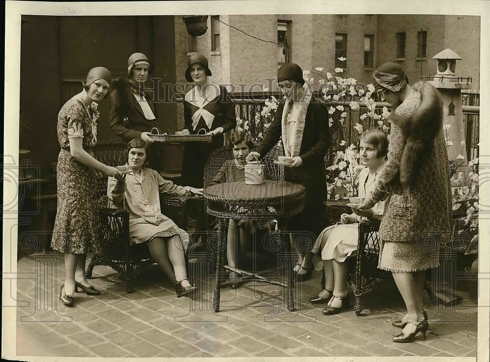 1930 Jr League Comm in NYC, E Morris,Goodwin,,Jackson,Belm,Floyd, - Historic Images