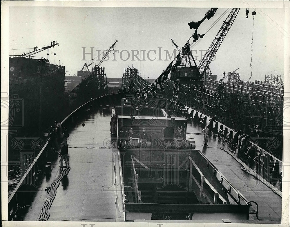 1942 10,000 Ton &quot;Daniel Boone&quot; in CA Shipyard  - Historic Images