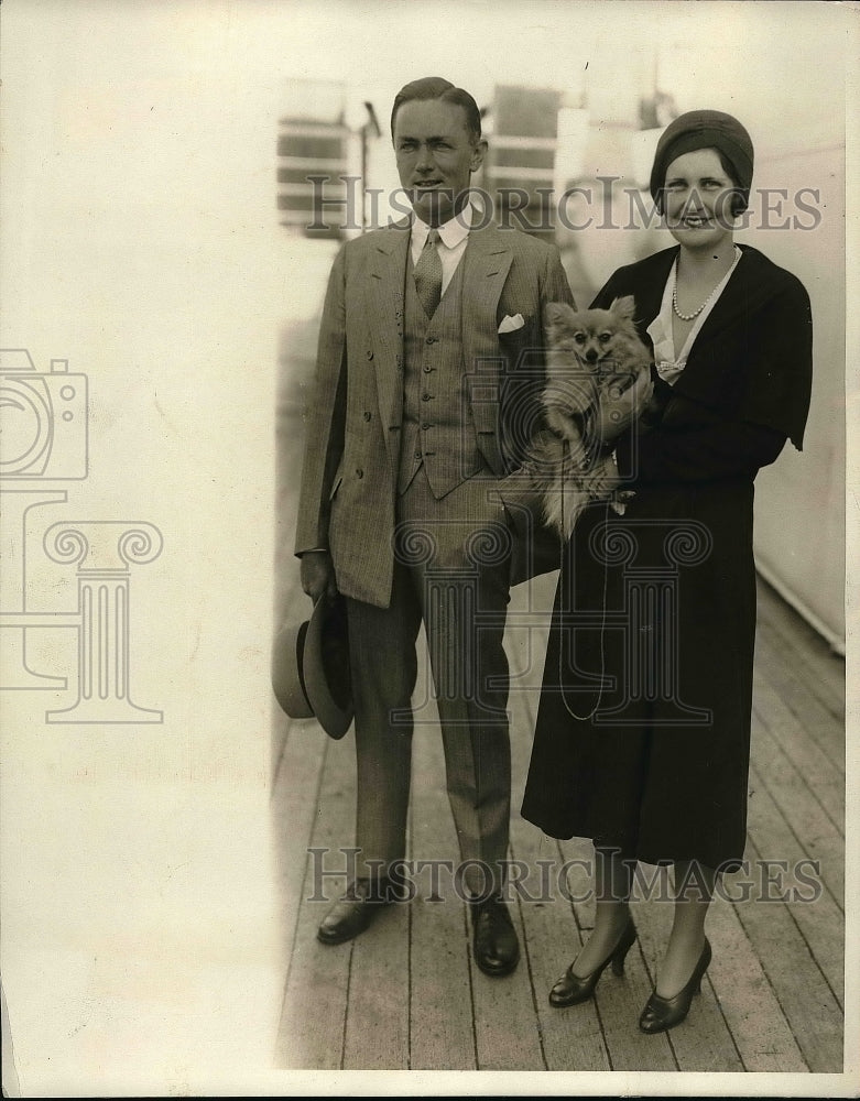 1930 Mr & Mrs Dickson Potter on SS Paris  - Historic Images