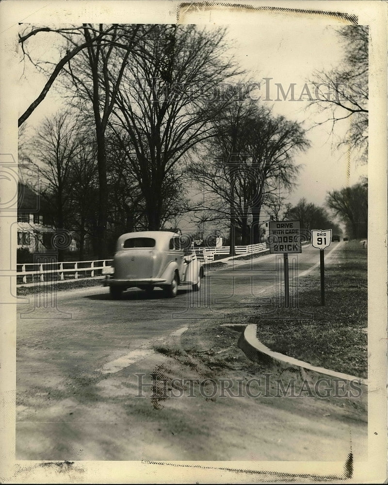 1936 Car driving down the Ohio Interstate 91  - Historic Images