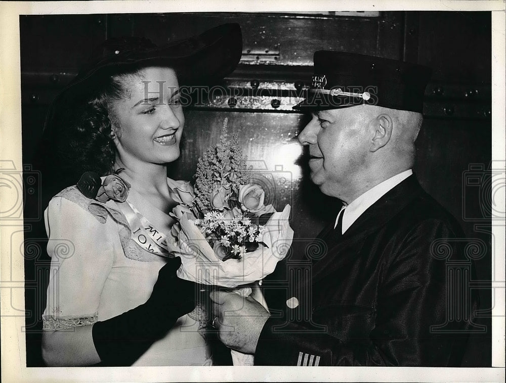 1941 Lorene Ann Snoody J.L. Bourke Beauty Sweepstakes  - Historic Images