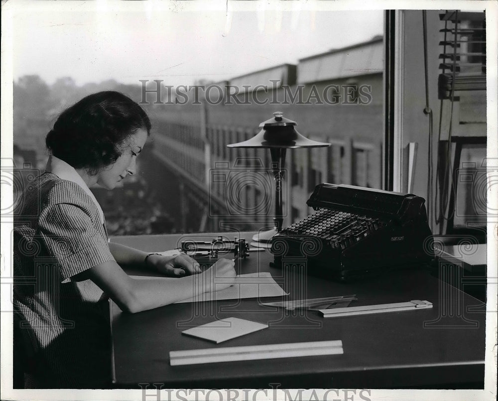 1941 Ruby Stewart at work at General Electric  - Historic Images