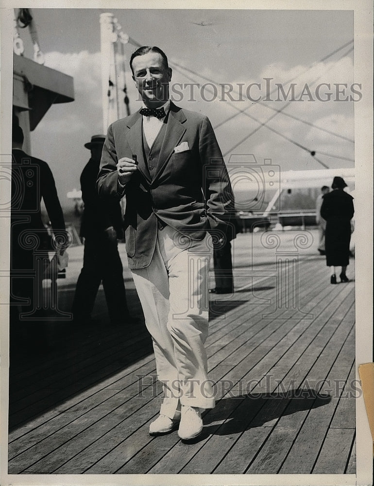 1934 Press Photo Mr. Robert Johnson, vice president of Time magazine - nea52682 - Historic Images