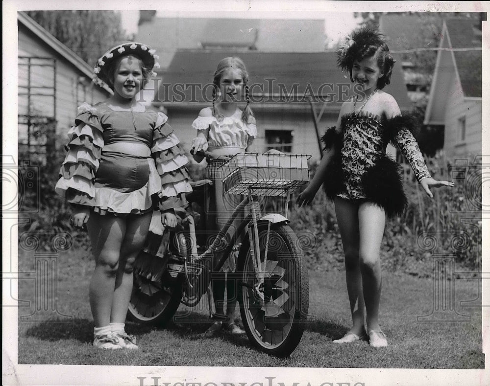 1953 Press Photo Laurel Robin, Susan Nicholson and Jean Ward at Lakewood - Historic Images