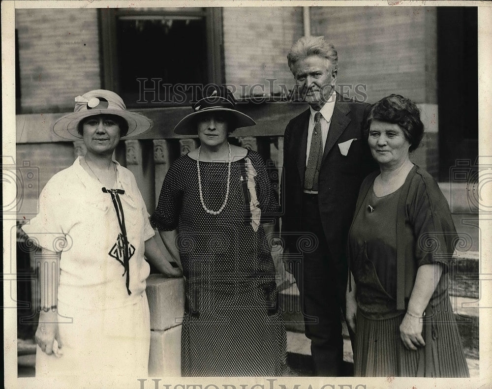 1924 Press Photo Mrs. Mabel Costigan Executive Committee - nea52808 - Historic Images