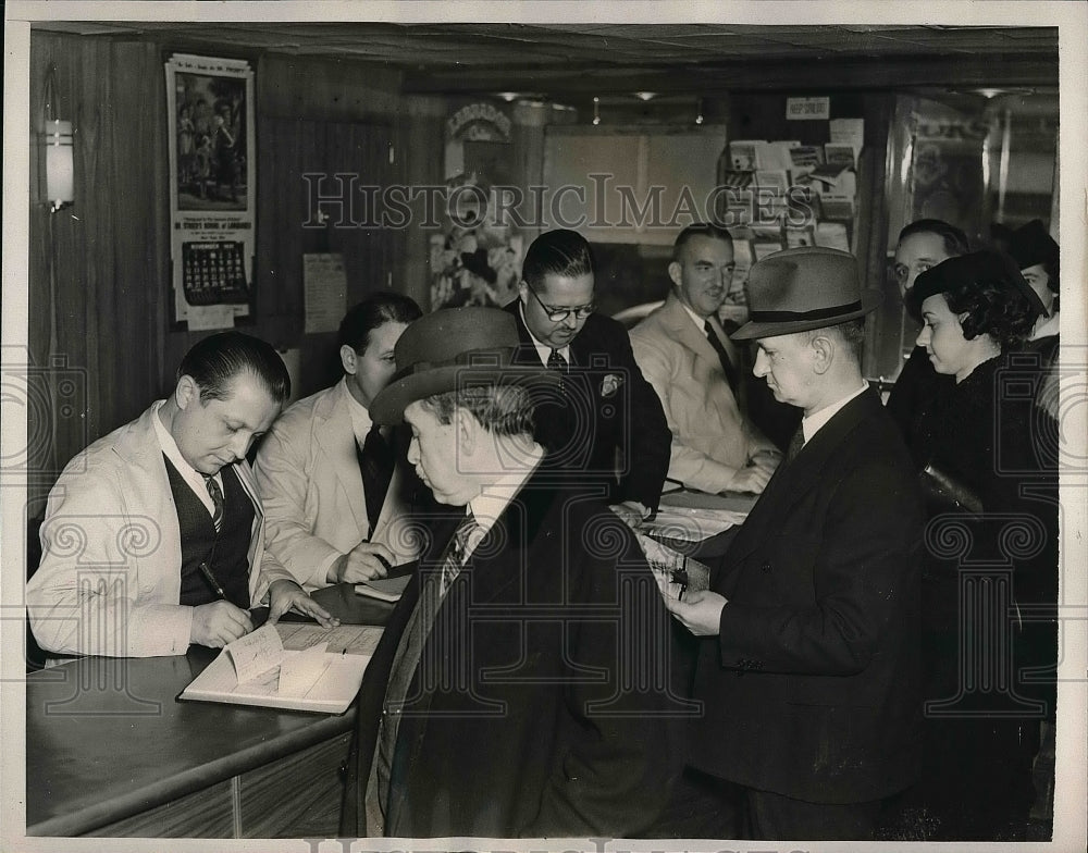 1939 Press Photo A parcel and express shipment company, &quot;The Express Exchange - Historic Images