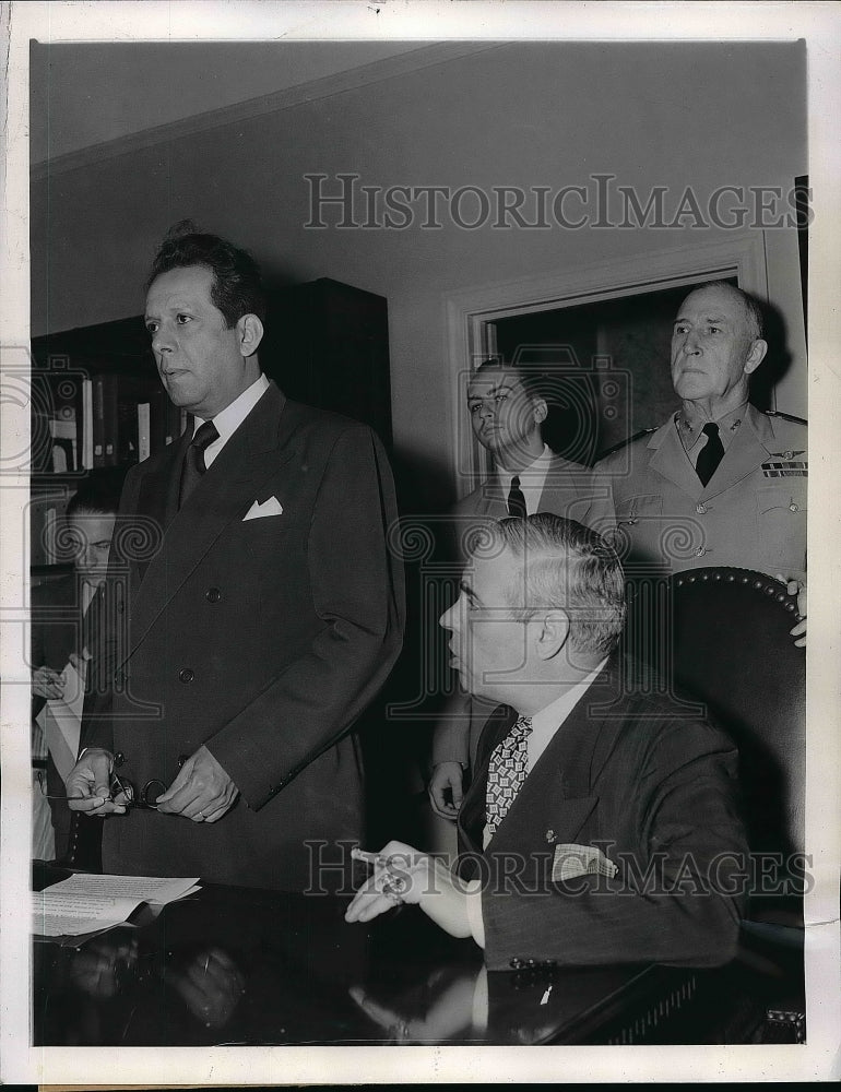 1944 Mexican Ambassador Dr. Ezequiel PAdilla &amp; Dr. Don Francisco - Historic Images