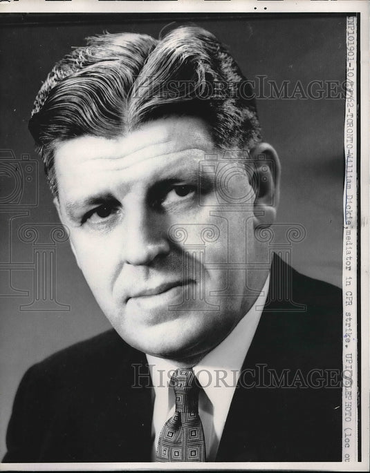1962 Press Photo Man In Suit Poses For Photo - nea53288 - Historic Images