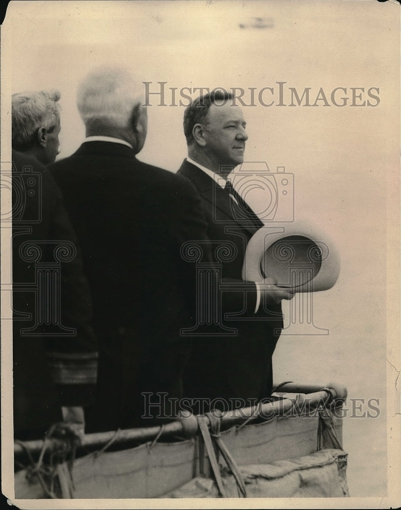 1922 Press Photo Secy Daniels Pernmoy - Historic Images