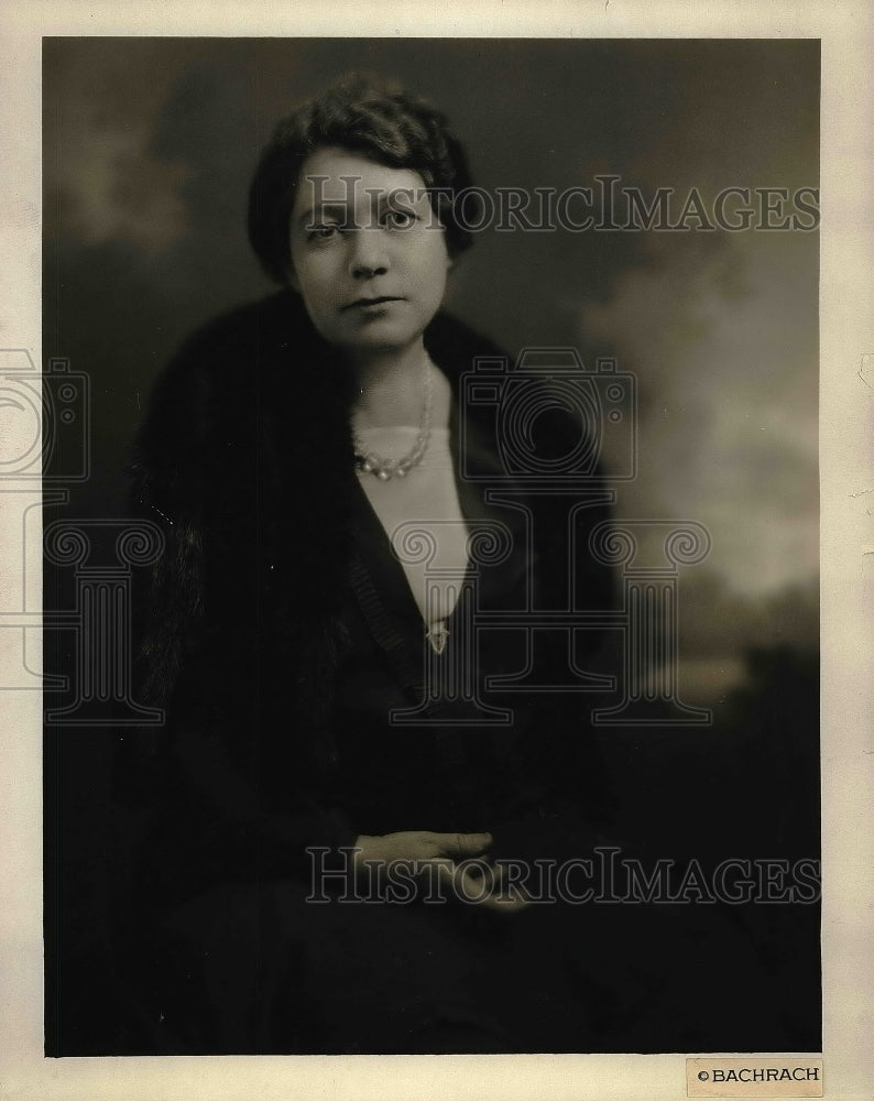 1929 Mrs. Bartley L. H. Smith, Director - Historic Images