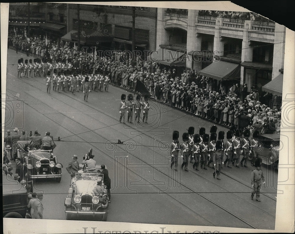 1930 Cleveland Grays in Parade  - Historic Images