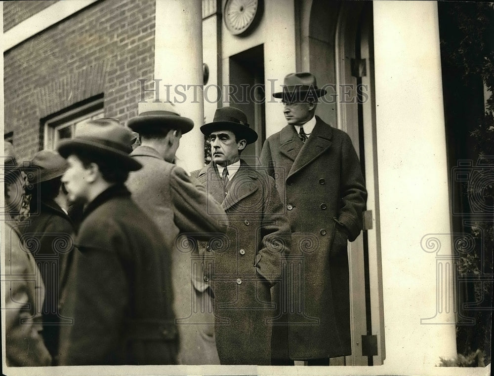 1924 Dr. Cary Grayson &amp; Barney Baraugh At The Wilson Home - Historic Images
